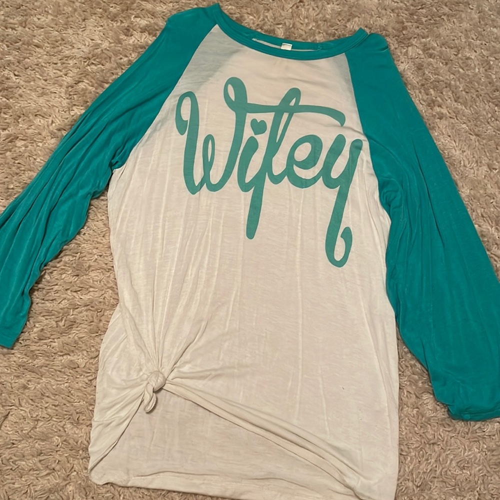 Wifey top size Medium